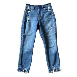 Abercrombie Curve Love High Rise Mom Jean frayed hem. Medium wash. Size 27 / 4